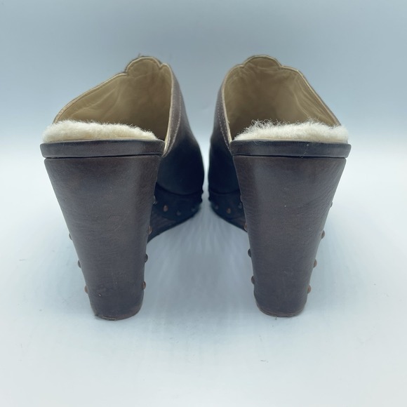 Ugg Abigail Sheepskin Leather Studded Wedge Mule Clogs Shoes 1716‎ Brown Size 10 - Picture 4 of 16